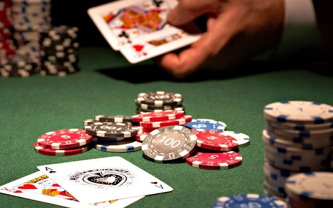 Game bài Poker – Đánh là mê